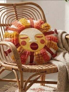 New Jungalow By Opalhouse Fringe and Embroidered throw Sun Pillow 16” Round